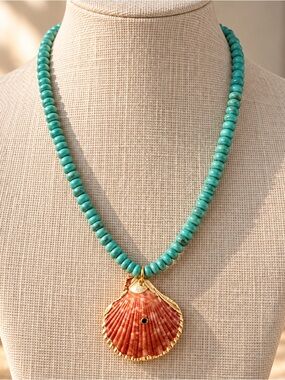 New mayamar  Turquoise and shell necklace
